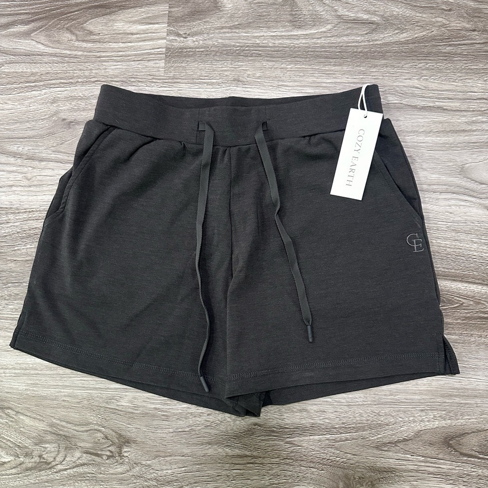 NWT Cozy Earth Ultra-Soft Bamboo Short 3”, Size Small, Charcoal